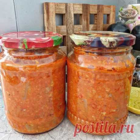 🌶Ловите рецепт вкуснейшей закуски «ТАТАРСКАЯ ПЕСНЯ» 😃 Такая закуска из кабачков понравится многим! 📝Ингредиенты: Кабачки — 2 кг Перец сладкий (сезонный) — 2-3 шт Морковь...