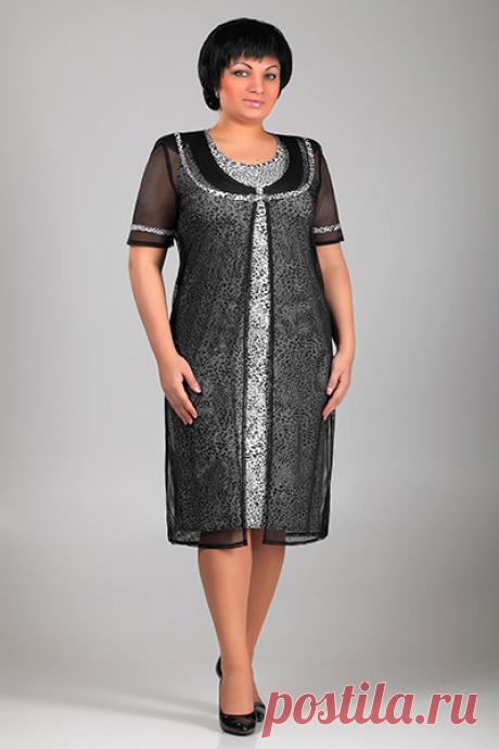 Платье-костюм создано для деловых и активных женщин