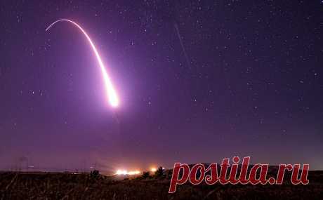 США уведомили Россию об испытании баллистической ракеты Minuteman. США 7 сентября проведут второй за последний месяц испытательный пуск межконтинентальной баллистической ракеты (МБР) Minuteman III, сообщил пресс-секретарь Пентагона Патрик Райдер, говорится в Twitter американского Минобороны.