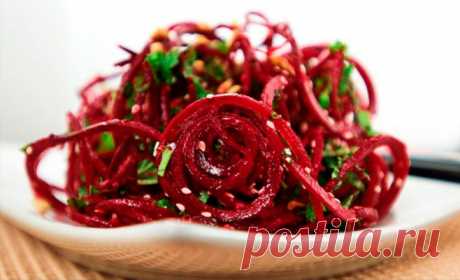 Сердечники, эти салаты спасают от закупорки кровеносных сосудов и нормализуют мозговую деятельность! Результат уже через 7 дней!
