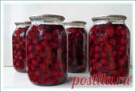 Вишня в собственном соку на зиму / Простые рецепты