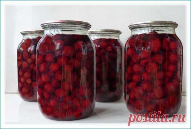 Вишня в собственном соку на зиму / Простые рецепты
