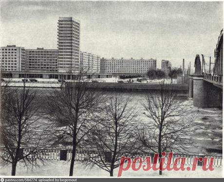У Володарского моста - Фотографии прошлого 1977