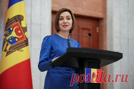 Санду начала консультации по референдуму о вступлении Молдавии в ЕС. Президент Молдавии Майя Санду начала консультации с экспертами и журналистами по вопросу референдума о вступлении республики в Евросоюз (ЕС). По словам главы государства, настала очередь граждан заявить, что они готовы «строить по-настоящему европейскую страну, где преобладают мир, стабильность и благополучие».