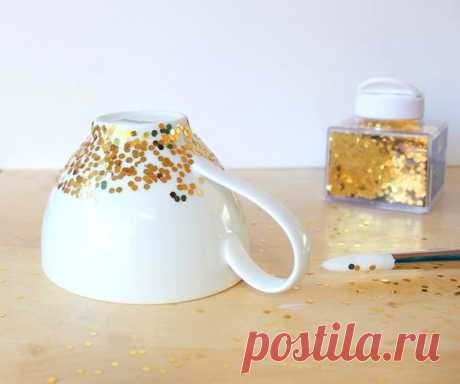 Украшаем чашку конфетти: мастер-класс для родителей и детей