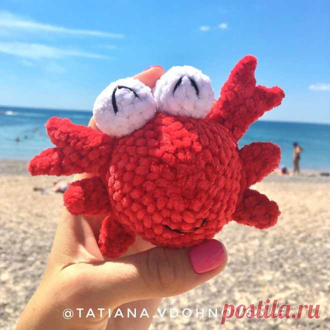 PDF Крабик крючком. FREE crochet pattern; Аmigurumi animal patterns. Амигуруми схемы и описания на русском. Вязаные игрушки и поделки своими руками #amimore - плюшевый краб, маленький крабик из плюшевой пряжи.