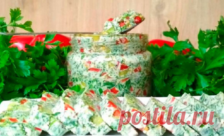 В магазине намазку на бутерброды не покупаю – теперь сама делаю! Да так вкусно, что ко мне гости ее попробовать приходят...