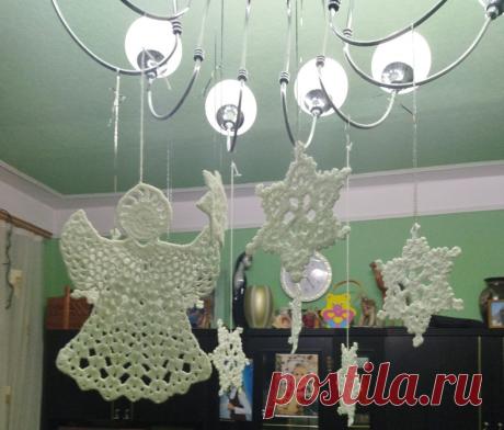 Новогодний декор крючком | Вязание крючком. Ваши работы Здравствуйте, дорогие форумчанки. Поздравляю вас с наступающим Новым годом! Желаю здоровья, творческого вдохновения и пусть у нас всё будет хорошо!Хочу показать свои работы крючком. Схемы взяла из интернета. Возможно кому-нибудь пригодится. Схема из интернета Схема из интернета