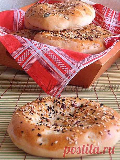 Вкусные ,ароматные лепёшки по рецепту Карины (www.carina-forum.com. Для теста: 260 мл воды 450 г муки 2 ст. л. оливкового масла 1 столовая ложка соли(без верха) 1 столовая ложка сахара(без верха)…