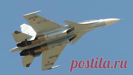 Российский истребитель пролетел в полутора метрах от самолета-разведчика США. Tак держать!