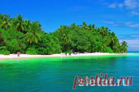 Отель Fihalhohi Island Resort 3**, Мальдивы