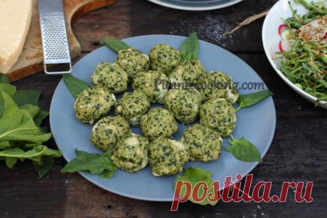 Курячі фрикадельки зі шпинатом на пару | Picantecooking