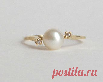 Non-traditional engagement ring. Classic and understated. Modern Pearl & Diamond Ring. 14k Gold. Dainty.