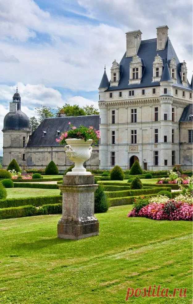 Замок Шамбор или Шамборский замок (фр. Château de Chambord), Франция.