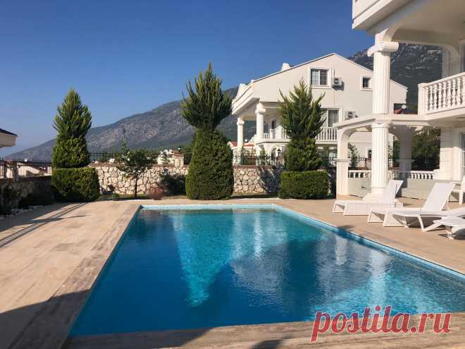 Дома и коттеджи в Турции отличаются доступным уровнем стоимости в сравнении с объектами в других странах средиземноморского побережья. При этом объекты в данной категории от надёжного агентства зарубежной недвижимости CTM-Grou