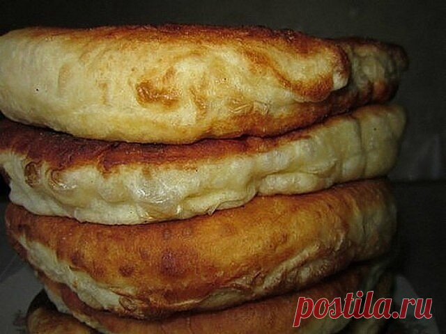 Пушистые лепешки на кефире: вкусно и быстро.