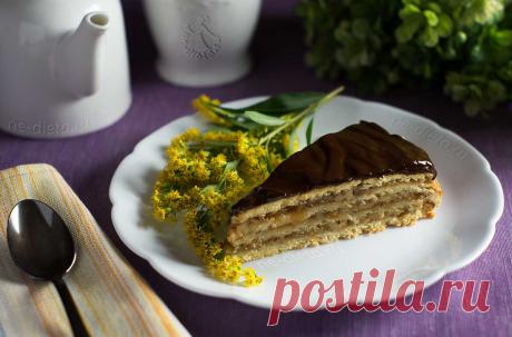 Пирог «Жербо» - рецепт с пошаговыми фото | ne-dieta Пирог "Жербо" - это великолепное кондитерское изделие, являющееся жемчужиной венгерской кулинарии. Он состоит из нескольких слоев песочного теста с начинкой из абрикосового джема и грецких орехов.