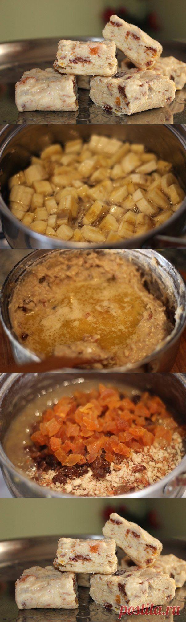 Банановые бурфи с орехами, курагой и изюмом | Банк кулинарных рецептов