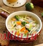 Диетический суп с брокколи и куриной грудкой