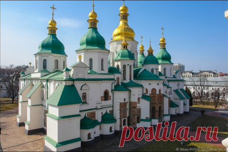 Google+Софійський собор - одна з найголовніших християнських святинь Східної Європи, історичний центр Київської митрополії, заснований Великим князем Київським - Ярославом Мудрим, XI століття.