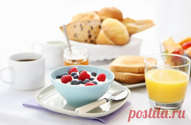 Продукты, которые нельзя есть на голодный желудок
Bот это да! В некоторых случаях это просто бесполезно, а иногда может привести к неприятным последствиям. Йогурт Удивлены? Нет, есть его, конечно, можно. Но если съедать йогурт натощак, то соляная кислота, которая находится в пустом желудке, будет разрушать молочно-кислые бактерии, содержащиеся в йогурте. В итоге он просто не принесет никакой пользы. Груши В мякоти груши […]
Читай пост далее на сайте. Жми ⏫ссылку выше