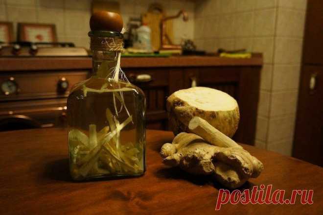Хреновуха нравится не всем, потому что готовить не умеют: правильный рецепт с нюансами Одним из интересных традиционных русских алкогольных напитков является хреновуха. Я ее впервые попробовал в одном ресторане с русской кухней, когда был в Ростове. Мне настолько понравилась уместность