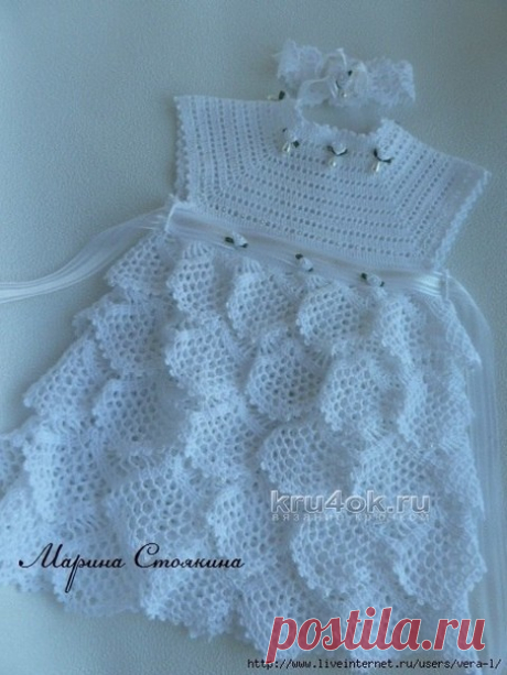 Нарядное платьице для малышки
Автор: Марина Стоякина

#платье #вяжем_девочкам #реглан