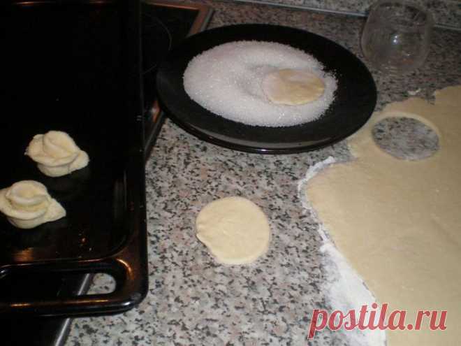 ТВОРОЖНЫЕ РОЗОЧКИ