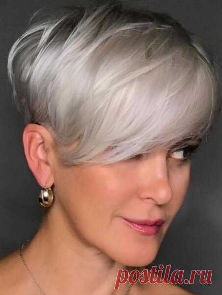Стильные стрижки для женщин за 60 — какие средства применять, чтобы прическа красиво смотрелась | Мода в деталях | Яндекс Дзен