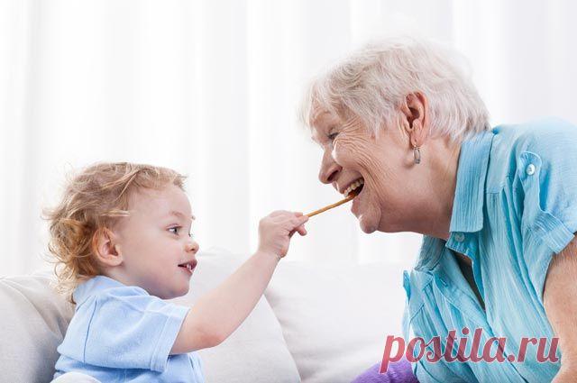 Адский доктор. «Здоровые» советы бабушек, которые лучше забыть Несмотря на то, что современная медицина развивается семимильными шагами, в быту многих российских семей используются бабушкины советы. Причем особенно часто и щедро они раздаются в отношении самых младших членов.