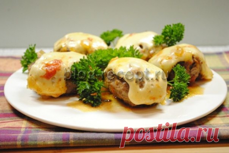 Из фарша можно приготовить не просто вкусные котлеты, но и интересно подать их. Смотрите рецепты с фото пошагово.