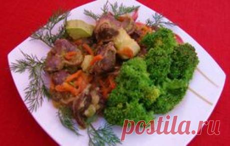 Рецепт куриных желудков с овощами / Простые рецепты