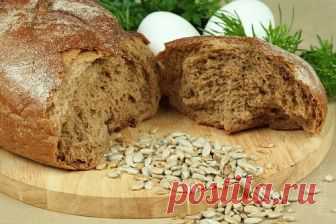 КАК ПРИГОТОВИТЬ ЗАКВАСКУ ДЛЯ ХЛЕБА И ВЫПЕЧКИ?

Рецепты заквасок (ржаная, изюмная, кефирная, зерновая, хмелевая)

Выпечка хлеба — это всегда сакральное, таинственное действо. Секрет приготовления хлеба бережно хранился в каждой семье и передавался из поколения в поколение.

Русские хлебные закваски готовили из ржаной муки, соломы, ячменя, пшеницы, хмеля. В глухих деревеньках до сих пор можно найти рецепты приготовления хлеба без магазинных вредных дрожжей.

РЖАНАЯ ЗАКВАСКА
...