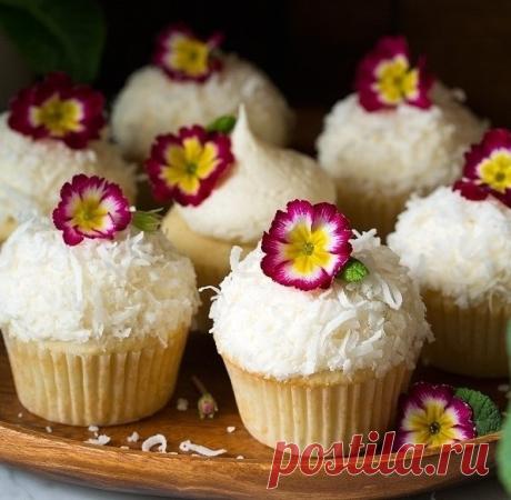 РАЙСКОЕ НАСЛАЖДЕНИЕ: КОКОСОВЫЕ КЕКСЫ