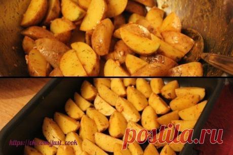 Популярное американское блюдо — печеная картошка с хрустящей корочкой 


Лучше всего подойдет молодой некрупный картофель, а для маринада можно использовать бесконечное множество пряностей и специй.









 

Ингредиенты:

Картофель 500 гСоль ½ ч.л.Паприка молотая 3 ч…