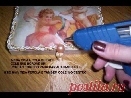 ВИДЕО УРОК ШКАТУЛКИ С ИНТЕРЕСНОЙ ТЕХНИКОЙ.

Видео урок шкатулки с интересной техникой.