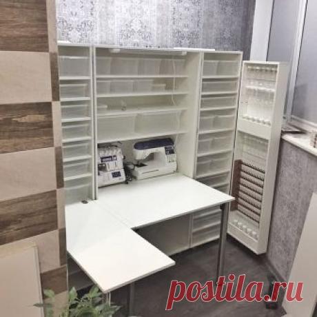 Новый шкафчик обрел свой дом ❤️❤️❤️❤️ Замечательная клиентка и ее муж. Спасибо им за терпение и за фотки 😍😍😍😍 осталось только провод спрятать за полочки и будет бомба 🌸🌸🌸🌸 Так удачно вписался в сложное пространство 👌 Я довольна ❤️
Есть три стандартных размера шкафа:
S (small = маленький)
M (medium = средний)
L (large = большой). Цены на комплектацию ВСЁ ВКЛЮЧЕНО: 
S - 48.890
M - 54.490
L - 58.890
Цены на комплектацию ЛАЙТ:
S - 39.990
M - 46.890
L - 49.990. 
От нач...