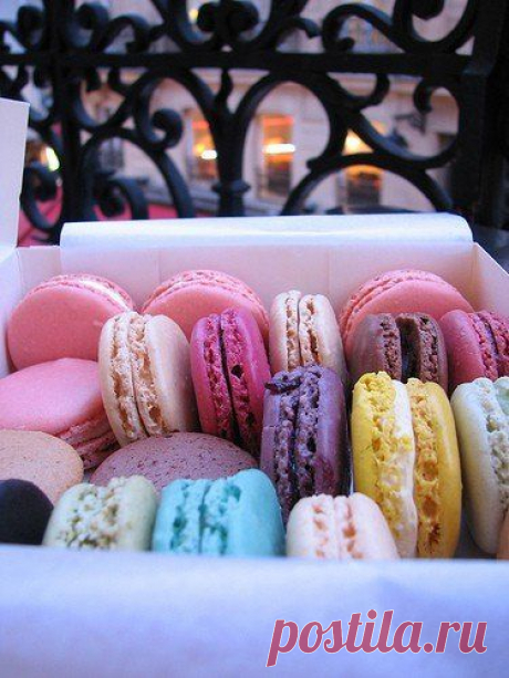 КАК ГОТОВИТЬ МАКАРУНЫ: СЕКРЕТЫ ФРАНЦУЗСКОГО ДЕСЕРТА | Варварушка-Рукодельница