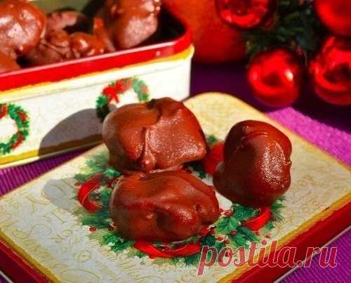 Лучше приготовить такое лакомство, чем покупать всякую гадость в магазине.