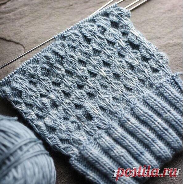 Узор «Цветок орхидеи» спицами
Описание: http://prjaga.ru/uzory-vyazaniya/spicami/uzor-tsvetok-orkhidei-spicami