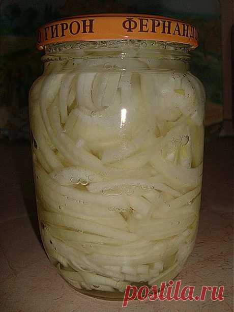 Быстрый маринованный лук для салатов (и не только).. Обсуждение на LiveInte | вкусняшки