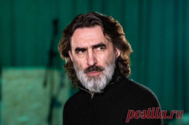 Вячеслав Бутусов: «История человечества могла бы выглядеть не так трагично». Бутусов в интервью aif.ru рассказал о том, как воспринимает период работы в «Наутилусе Помпилиусе», и что ему досталось в наследство после распада группы.