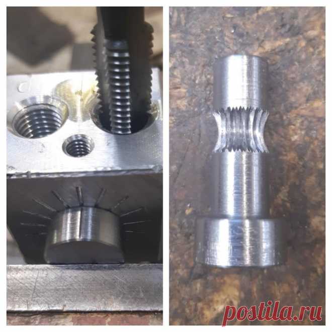 Как сделать червяк для зубчато-винтовой передачи В этой короткой статье мастер поделится с нами секретом изготовления червяка для червячной передачи. Конкретно этот червяк он делал для экструдера 3D-принтера и все размеры, и расчеты под эту конкретную задачу. В данном случае он собирается вырезать шестеренку метчиком M12x1,5 мм. Червяк будет