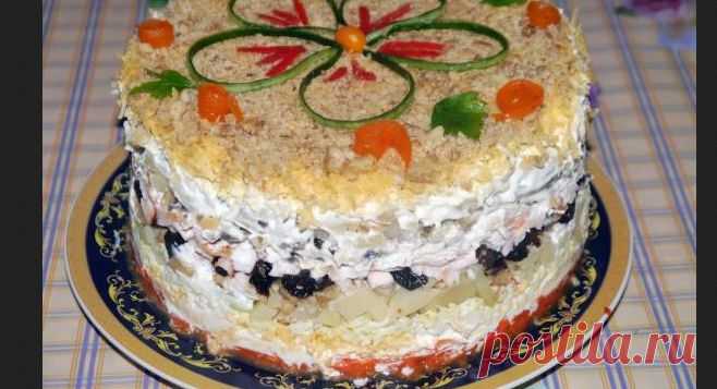 В преддверьи праздника. Салаты и закуски из крабовых палочек много