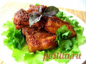 Свиные ребра в пикантном маринаде, запеченные в рукаве