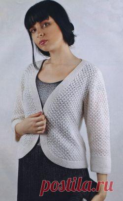 Жакет-болеро и пуловер с V - образным вырезом спицами 

 ЖАКЕТ БОЛЕРО



Размер: 46 (российский) Вам понадобится: 300 г белой пряжи Silke Fiaba (10% кашемира, 5% ангары, 30% мериносовой шерсти, 35% вискозы, 20% нейлона; 50 г/185 м); прямые и круговые спи…