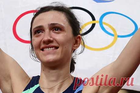 Сборная России завоевала семь медалей в предпоследний день Олимпиады в Токио. Сборная России завоевала семь медалей в предпоследний день Олимпийских игр в Токио и заняла четвертое место в неофициальном медальном зачете. Золотые награды 7 августа выиграли борец вольного стиля Абдулрашид Садулаев, Мария Ласицкене в прыжках в высоту и российские синхронистки.