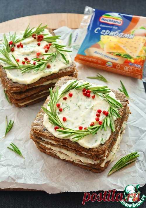 Печеночный торт с прослойкой плавленого сыра – кулинарный рецепт