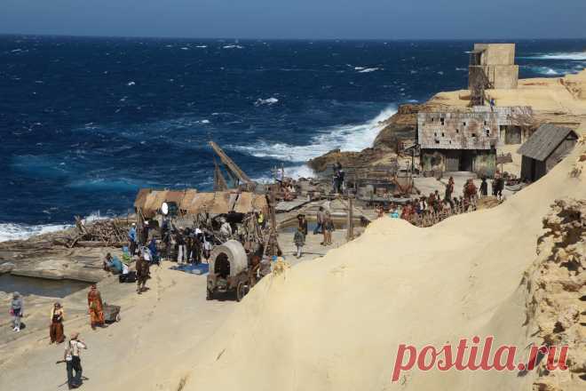 Форт Росс: В поисках приключений (2014)