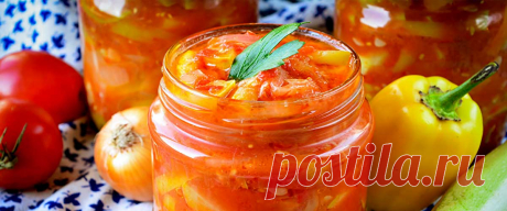 Салат Анкл Бенс из кабачков с помидорами и перцем • Рецепт Вкусный витаминный салат Анкл Бенс из кабачков с помидорами и перцем на зиму. К тому же эта домашняя овощная заготовка с чесноком очень ароматная.